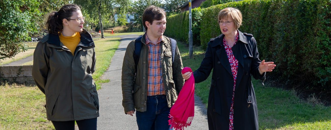 DCM005FS-217 (Large)